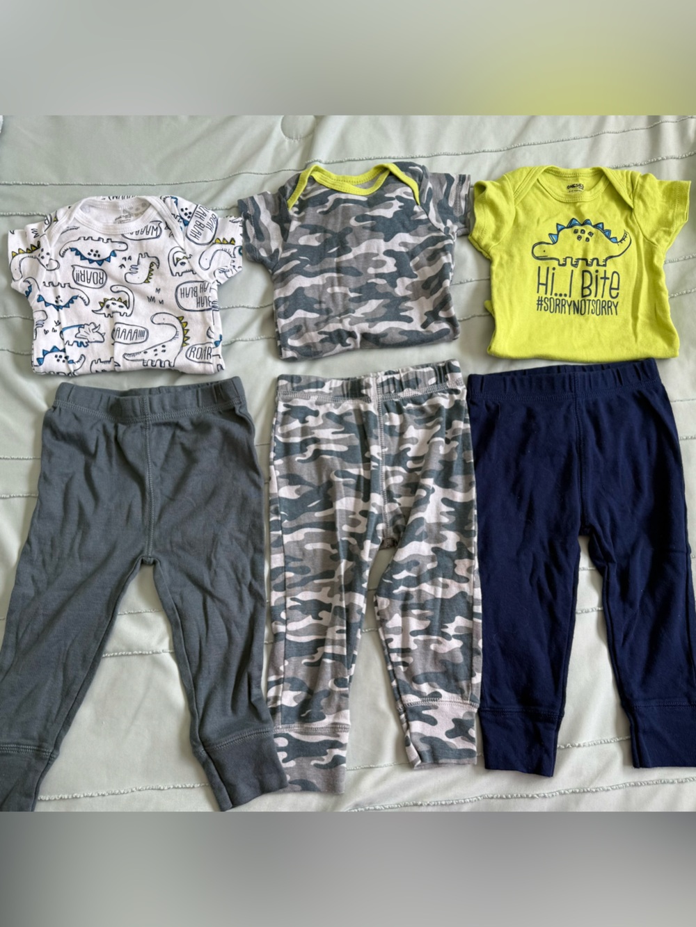 Onesies Brand matching sets (3) 6-9m